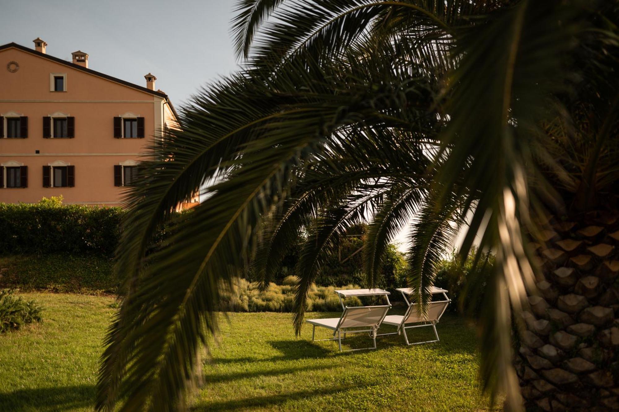 Ferienwohnung Poggio Antico Monte San Vito Exterior foto