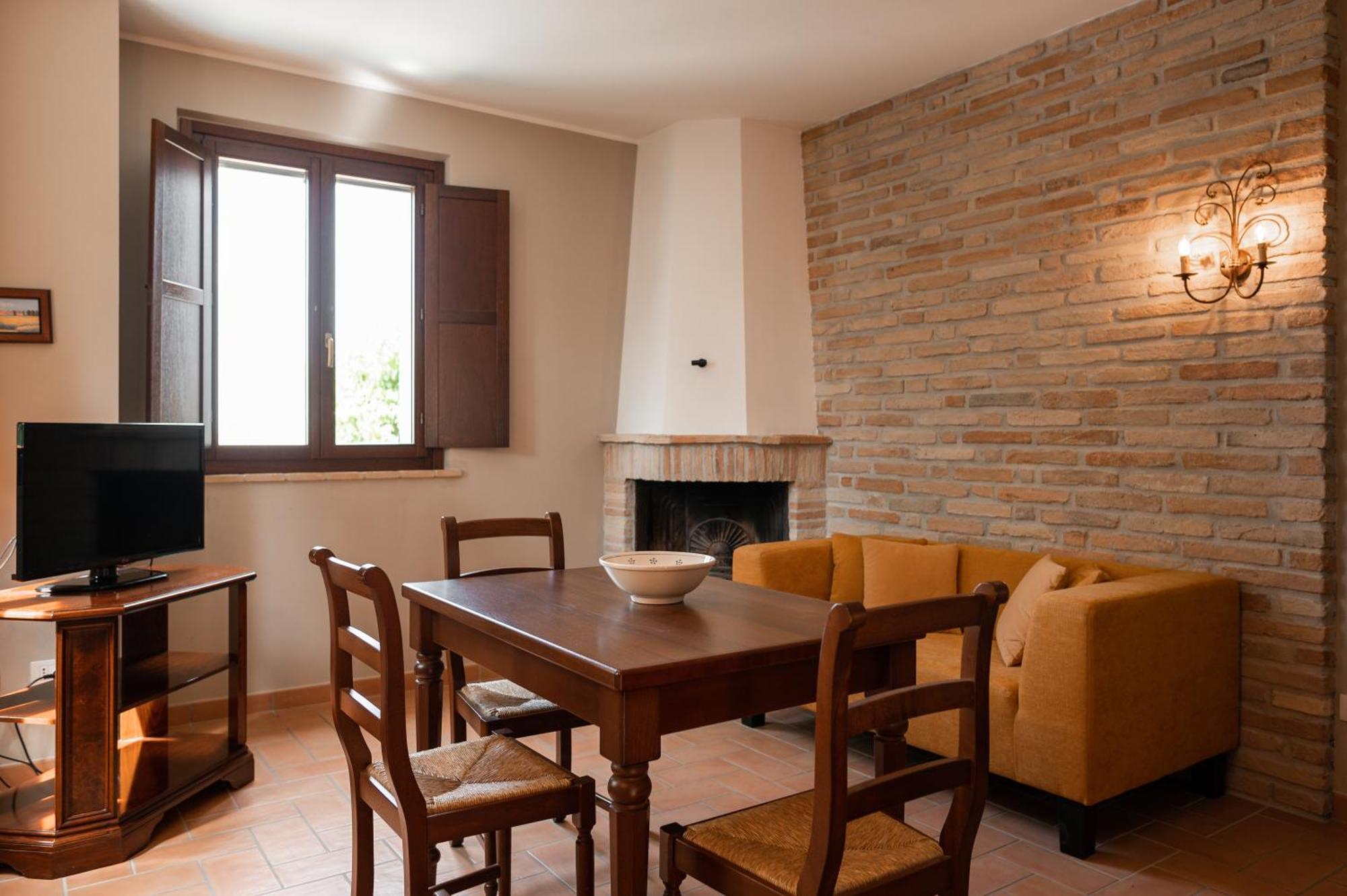Ferienwohnung Poggio Antico Monte San Vito Exterior foto