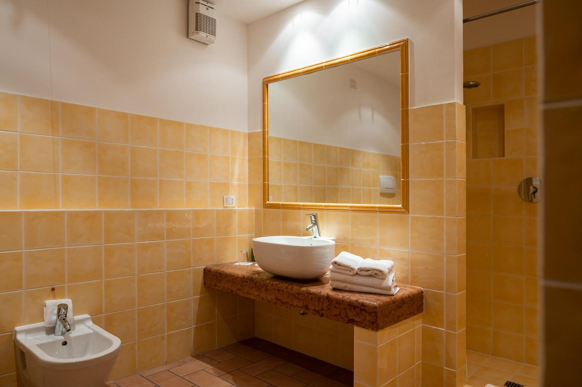 Ferienwohnung Poggio Antico Monte San Vito Zimmer foto